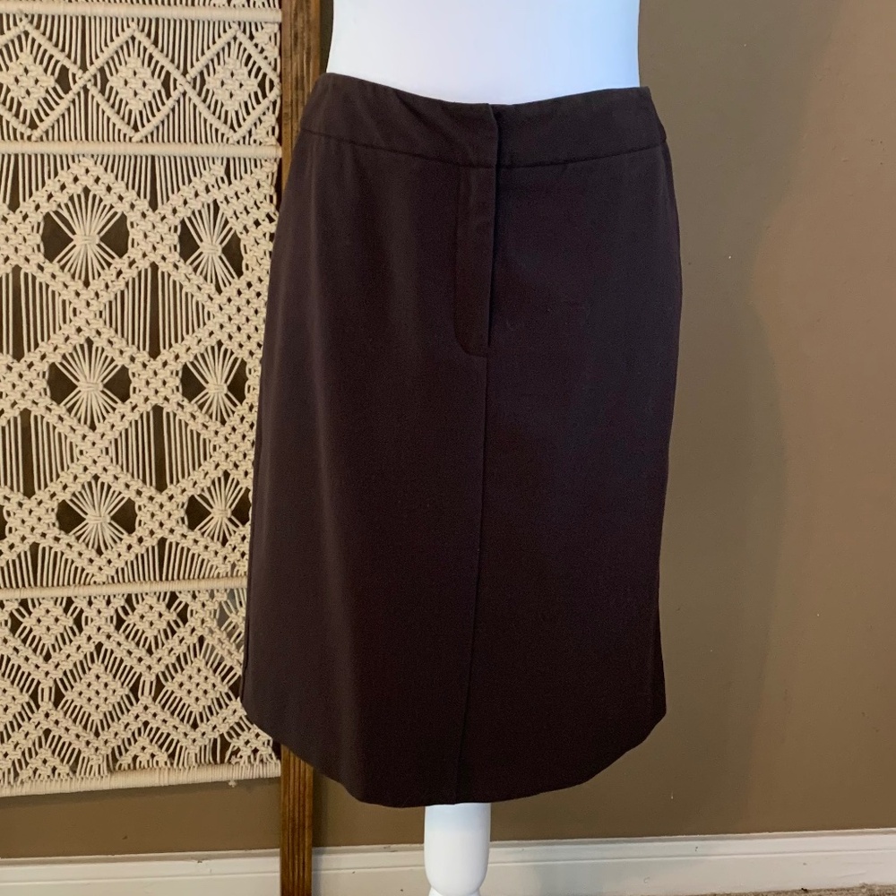 Bandolino Brown Knee Length Pencil‎ Skirt - Size 8